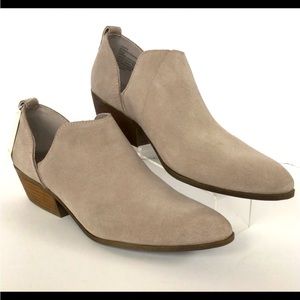 Joie Rowen Suede Leather ankle cutout booties in Taupe, Women’s size 6.5, Rodeo